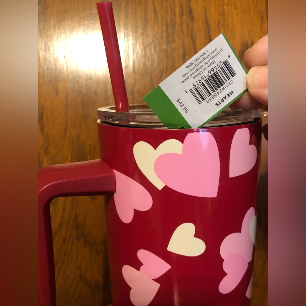 NWT-Kate Spade-40 Ounce Hearts Tumbler Cup-Red, Pink & White-Lid & Straw-$42.95 - Picture 5 of 9